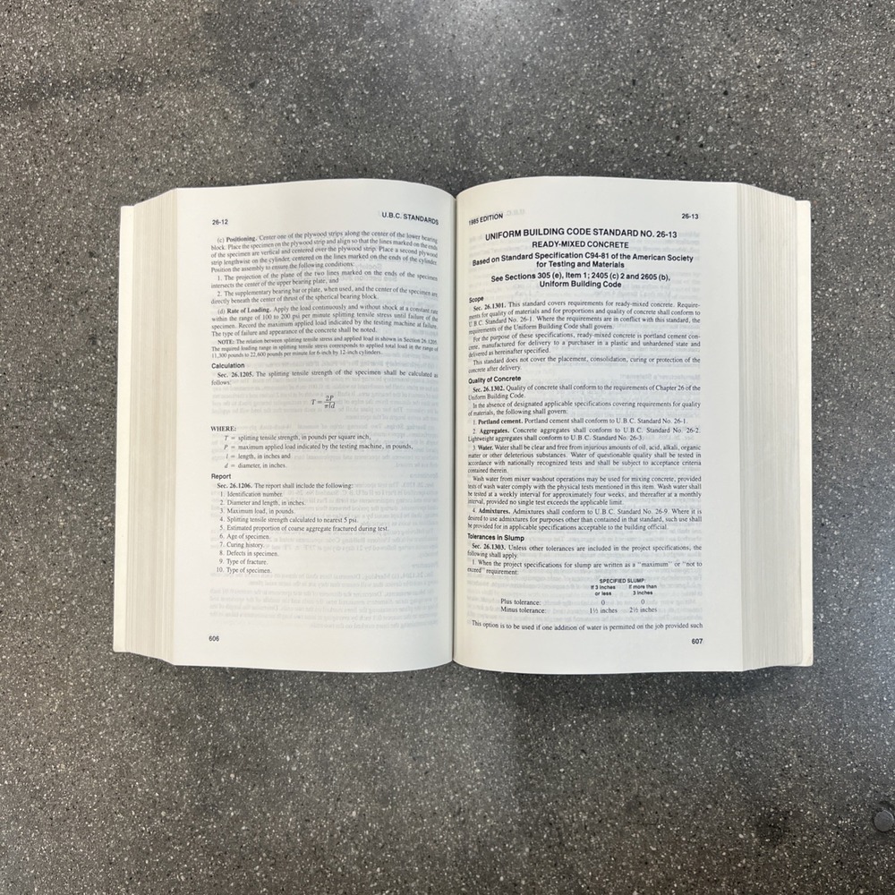 Uniform Building Code 1985 Paperback First Printing - Picture 10 of 10